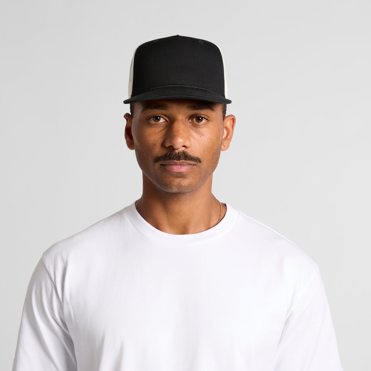 Stock Contrast Trucker