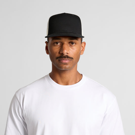 Stock Contrast Trucker