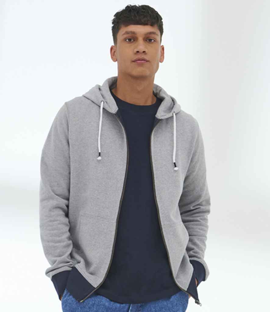 EA051 Heather Grey/Navy Model